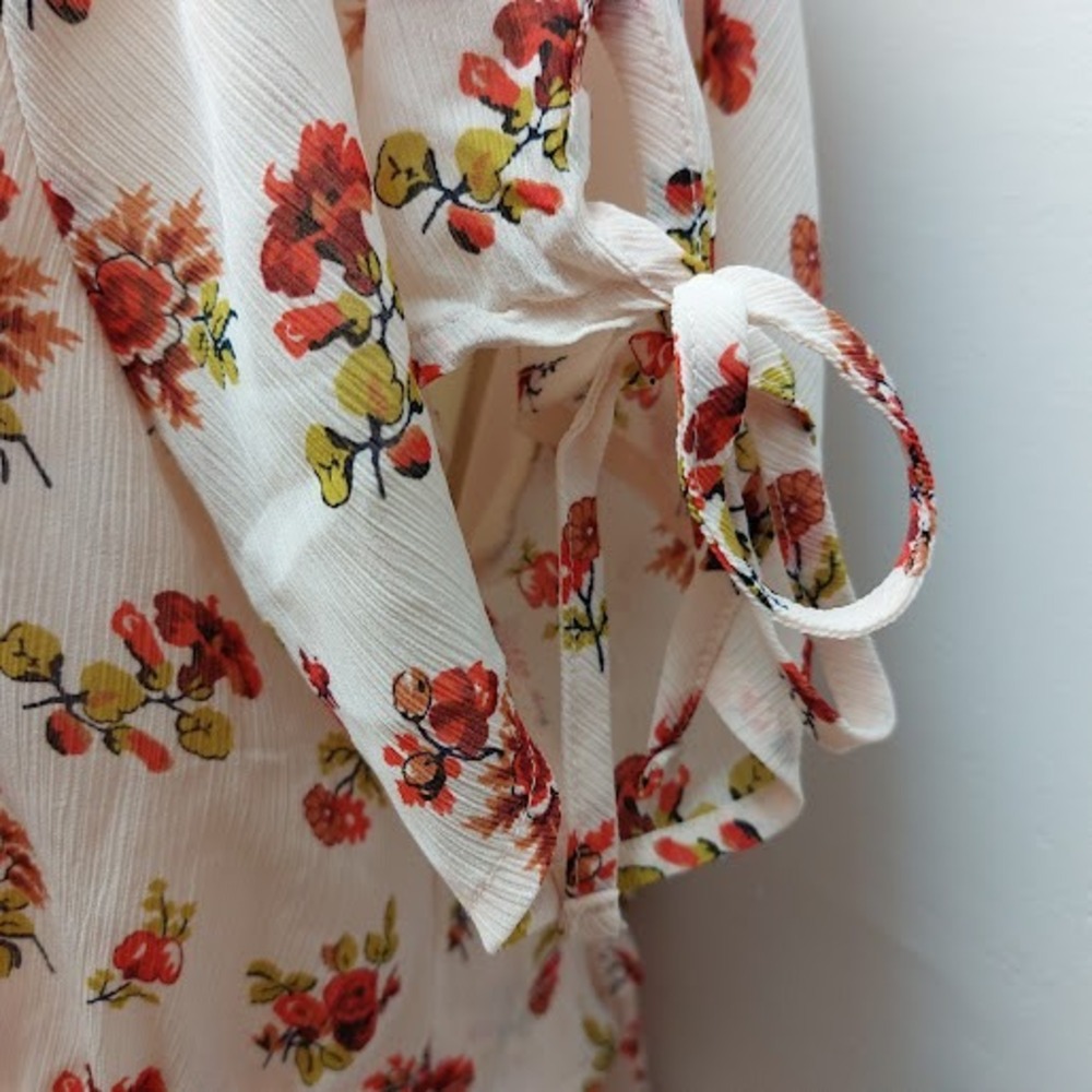 Madewell Floral Midi Dress Women's Size 12 Pink Tie Ruffle V-Neck Cottagecore - Picture 6 of 11